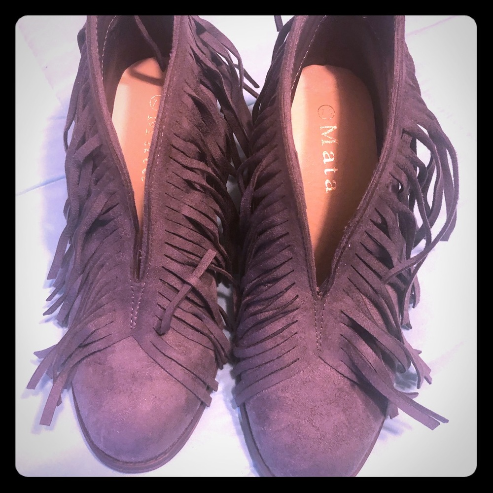 Grey Suede Bootie w/ Fringe!